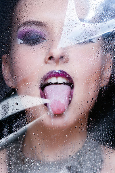 Photograph Elena Kharichkina Lick on One Eyeland