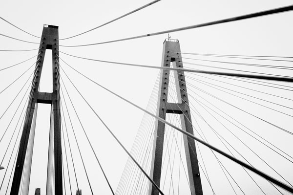 Photograph Masanaga Miyazato Arrows Bridge on One Eyeland