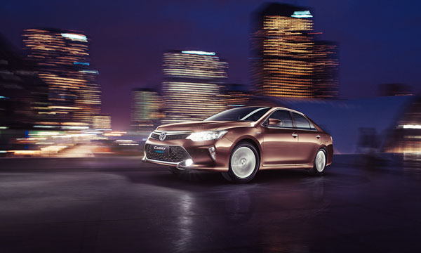 Photograph Sathish Kumar Toyota Camry Hybrid on One Eyeland