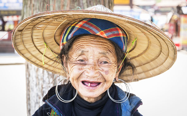 Photograph Andrew Lever Old Sapa Tribeswoman on One Eyeland