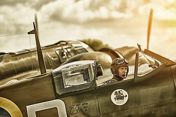 Photograph Nigel Harniman Battle Of Britain Spitfire Pilot Goodwood on One Eyeland