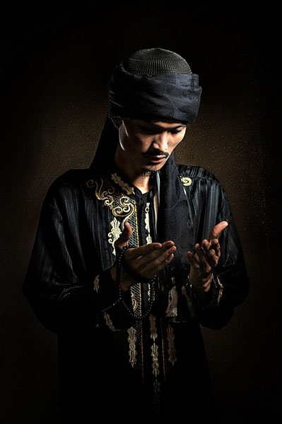 Photograph Chris Dlight The Prayer on One Eyeland