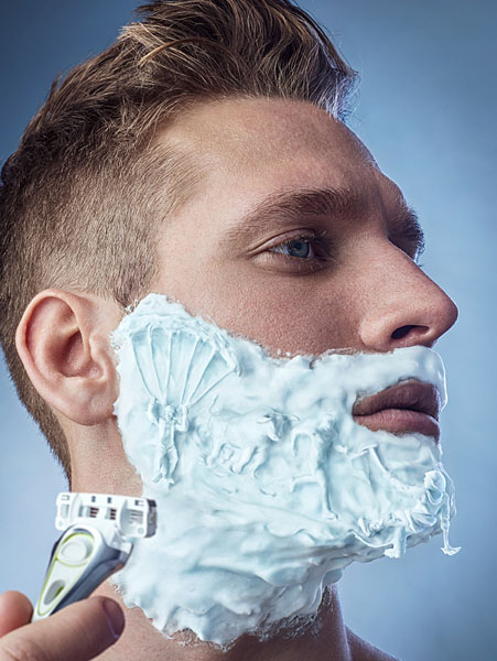 Photograph Fedde Souverein Schick Edge Shaving Foam Campaign - Extreme Sports on One Eyeland