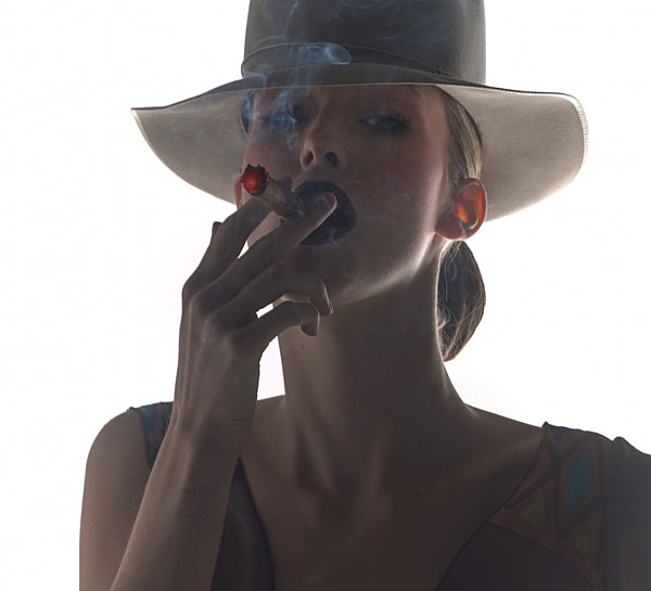 Photograph David Krovblit Cigar on One Eyeland