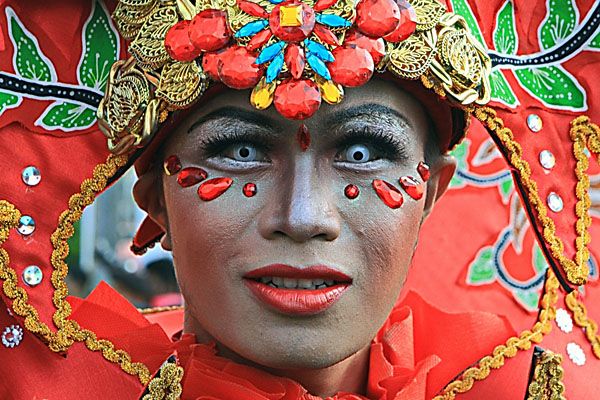 Photograph Duduh Sadarachmat Eye on One Eyeland