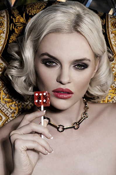 Photograph Carsten Witte Las Vegas Divas on One Eyeland
