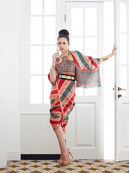 Photograph Hartono Hosea Batik Keris on One Eyeland