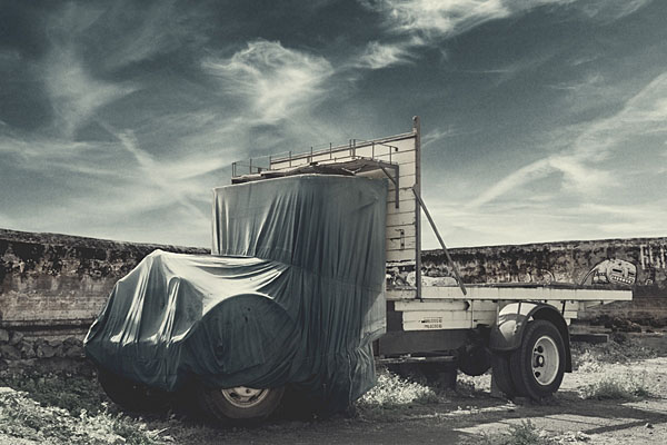 Photograph Juanmi Marquez Camion on One Eyeland