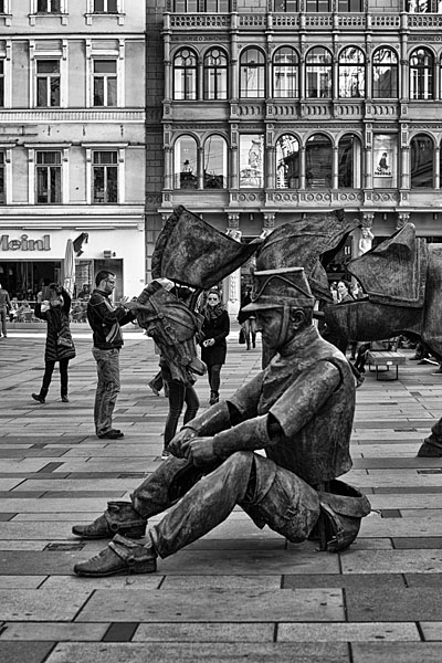 Photograph Yasuhiro Sakuda Street Sculpture on One Eyeland
