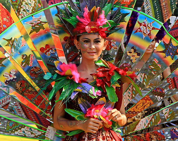 Photograph Duduh Sadarachmat The Beautiful on One Eyeland