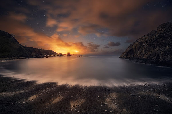 Photograph Ivan Ferrero Noche En Playa Del Silencio on One Eyeland