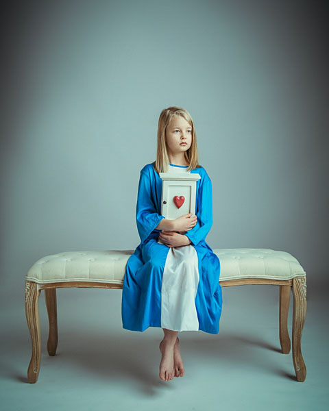 Photograph Antti Karppinen Heart In The Box on One Eyeland
