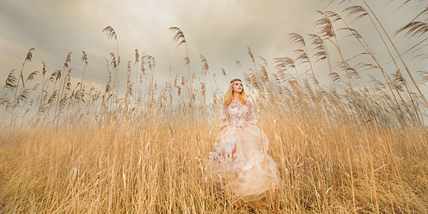 Photograph Haseo Hasegawa Rapunzel 1 on One Eyeland