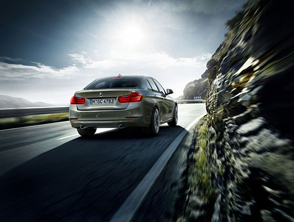 Photograph David Maurer Maurer_bmw_3series_rearshot on One Eyeland