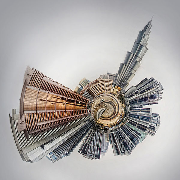 Photograph Andrzej Bochenski Dubai Planet 2 on One Eyeland