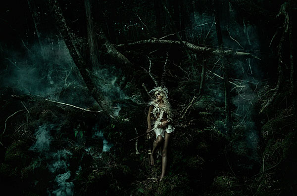 Photograph Haseo Hasegawa Beautiful Beast 2 on One Eyeland