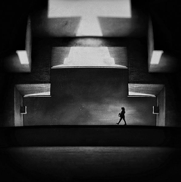 Photograph Milad Safabakhsh The Space In Between on One Eyeland