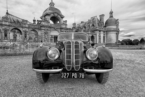 Photograph Yasuhiro Sakuda Bmw 327 on One Eyeland