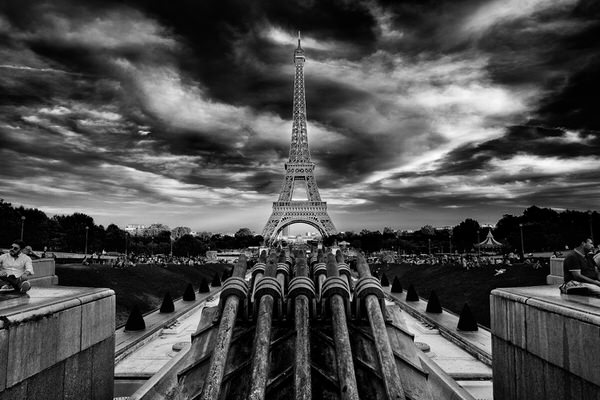 Photograph Yasuhiro Sakuda Jardins Du Trocadero on One Eyeland