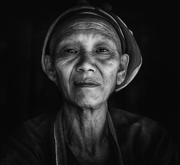 Photograph Suk Eun Kim This Past Time Paintings on One Eyeland