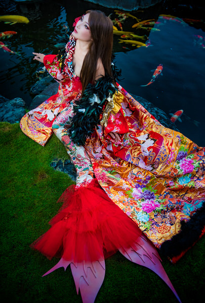Photograph Haseo Hasegawa Mermaid Of Koi on One Eyeland