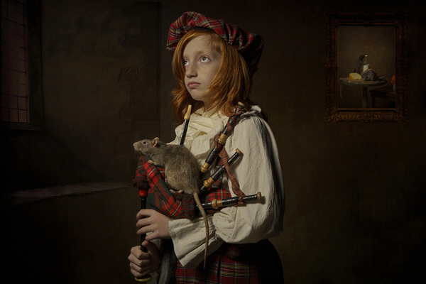 Photograph Carola Kayen Mouthaan Scottish Boy Beau And His Friend Rat Ed on One Eyeland