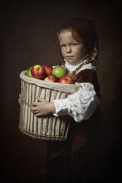 Photograph Carola Kayen Mouthaan Sweet Oldfashion Girl With Appels on One Eyeland