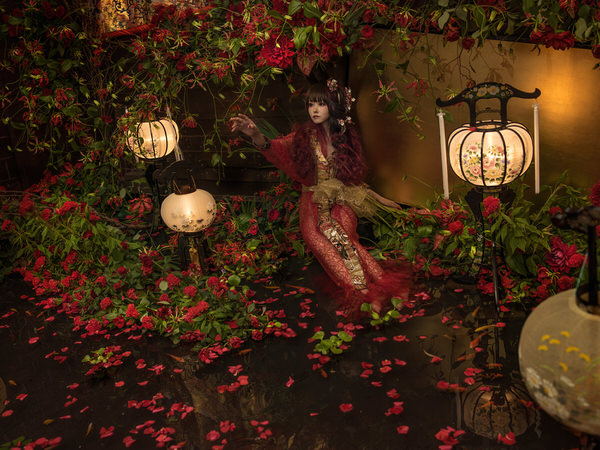 Photograph Haseo Hasegawa Hell 5 on One Eyeland