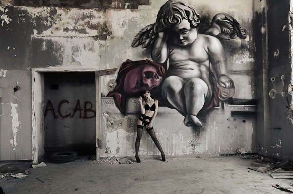 Photograph Spyros Mouzakitis Model on One Eyeland