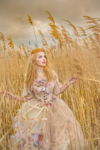 Photograph Haseo Hasegawa Rapunzel Golden World on One Eyeland