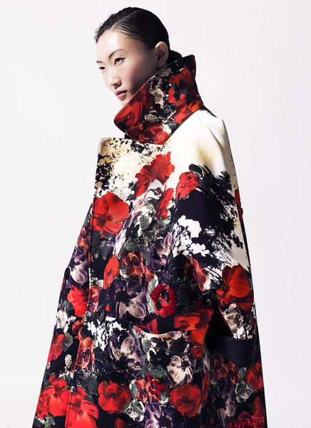 Photograph Alfonso Bravo Mujerhoy Editorial on One Eyeland