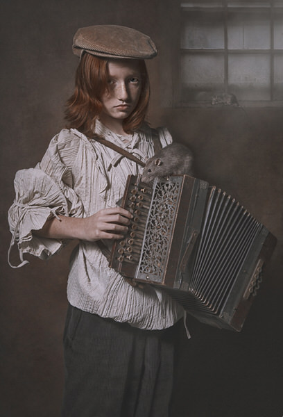 Photograph Carola Kayen Mouthaan Accordion Boy on One Eyeland