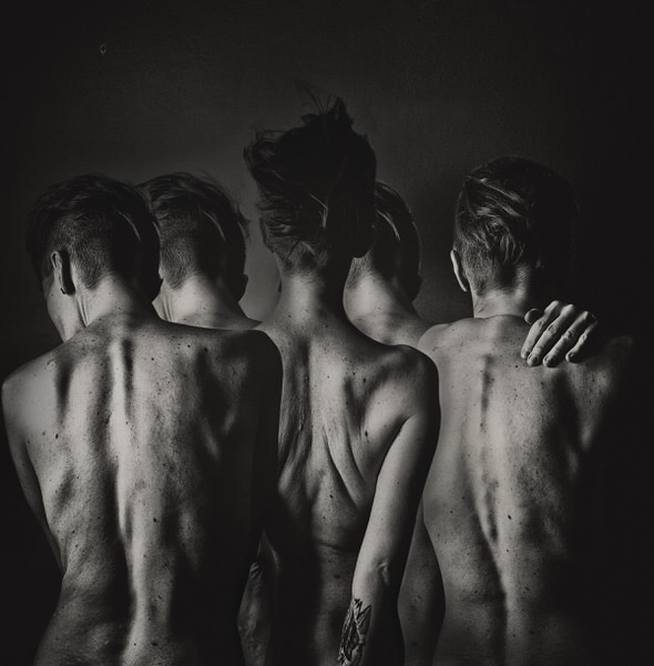 Photograph Anna Bodnar N7 on One Eyeland
