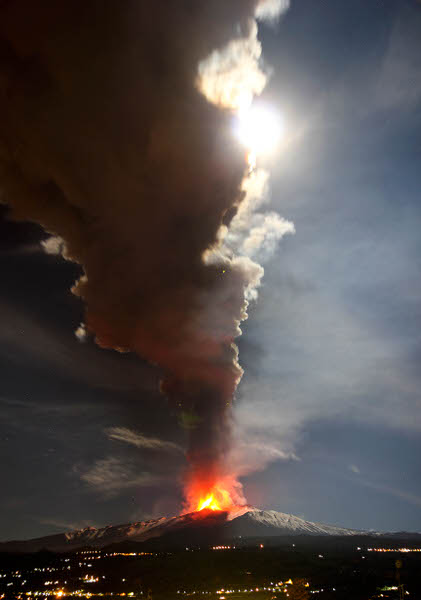 Photograph Alessandro Lo Piccolo  Etna 16th Paroxysm Of 2013 on One Eyeland