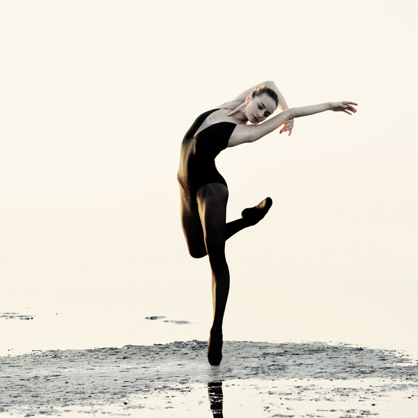 Photograph Irina Roik Ballet on One Eyeland
