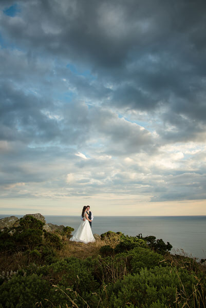 Photograph Martyn Norsworthy Cliff Top Wedding on One Eyeland