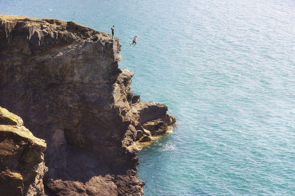 Photograph Chris Frazer Smith Cliff Jumpers on One Eyeland