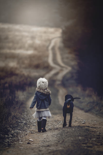Photograph Monika Byczkowska Friends Forever on One Eyeland