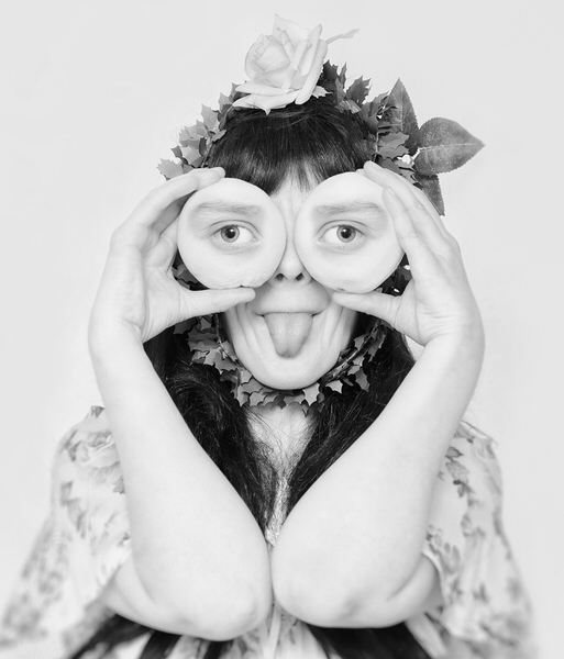 Photograph Niina Sonne My Insanity Can See You on One Eyeland