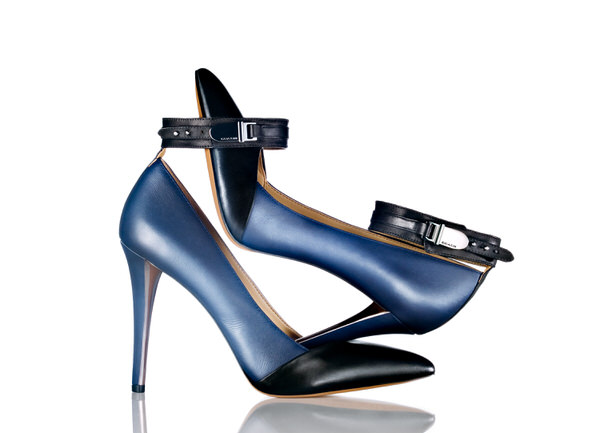 Photograph Mark Gilchrist Heels on One Eyeland