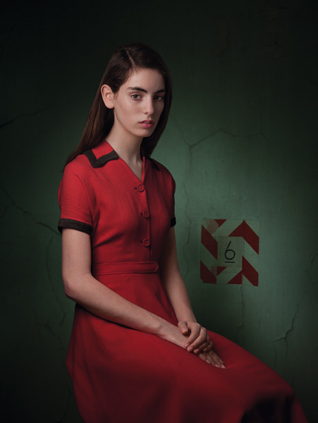 Photograph Flokje Van Lith Jewish Girl Ii on One Eyeland
