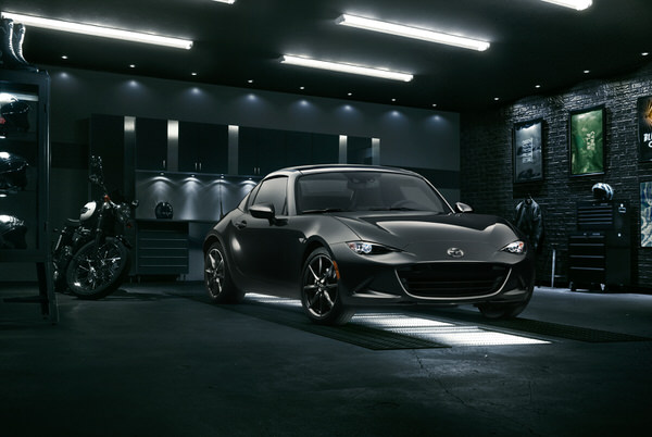 Photograph Mauricio Candela Mazda Mx 6 on One Eyeland