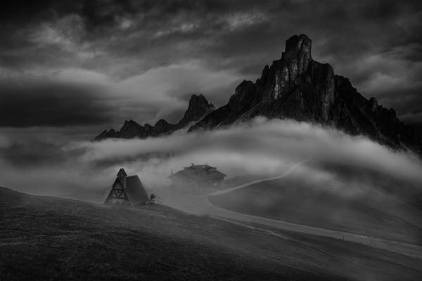 Photograph Peter Svoboda Spikes on One Eyeland