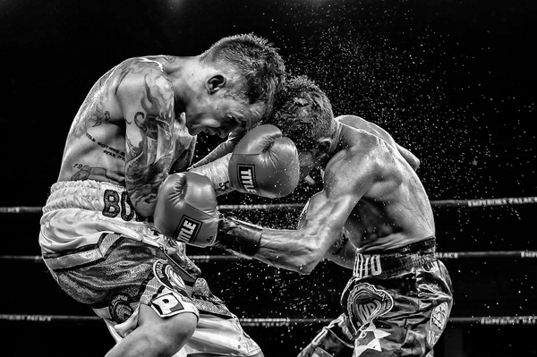 Photograph Alexius Van Der Westhuizen The Clash on One Eyeland