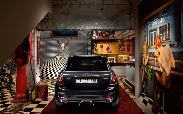 Photograph Des Kleineibst Mini Jcw Gp Rear Bright on One Eyeland