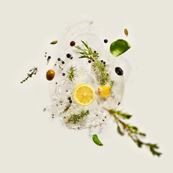 Photograph Roberto Pastrovicchio Retrogusti Aftertaste on One Eyeland