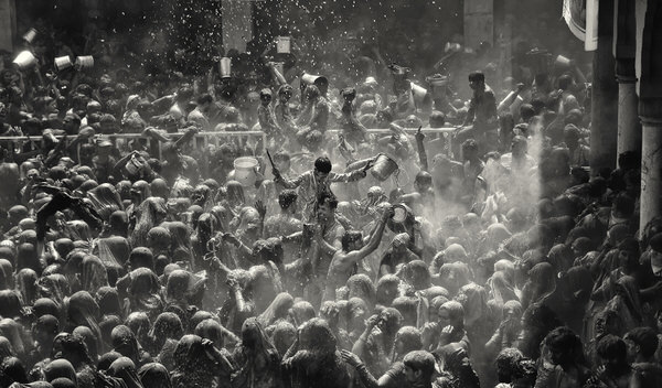 Photograph Suk Eun Kim Festival on One Eyeland