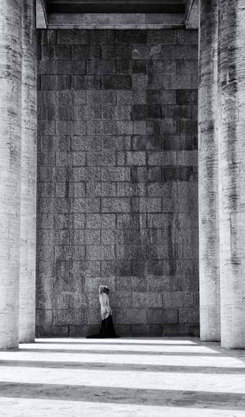 Photograph Ben Ernst The Wall on One Eyeland