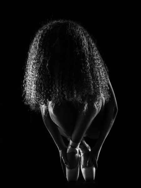 Photograph Jackson Carvalho Le Balerrine on One Eyeland