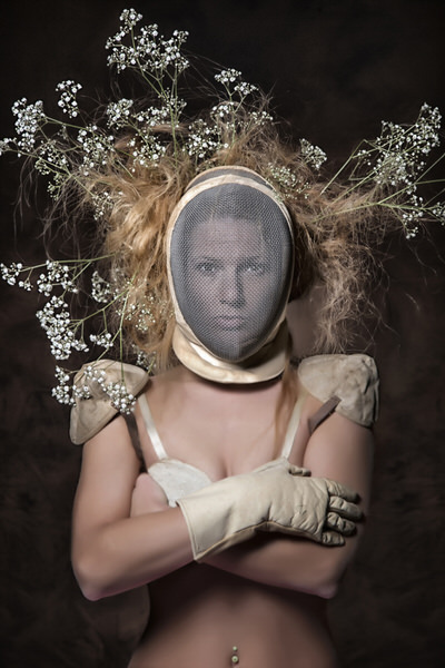 Photograph Carola Kayen Mouthaan Fencing Lady on One Eyeland